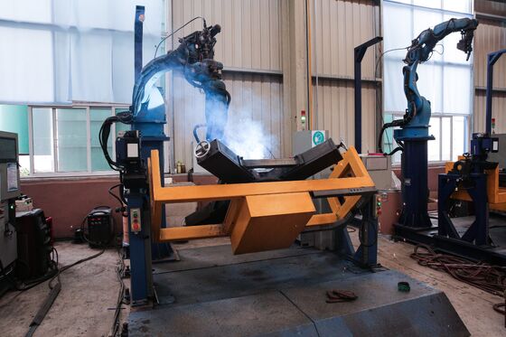 With Robotic Welding Arm Automatic Welding Robots With Automatic Seam Tracking