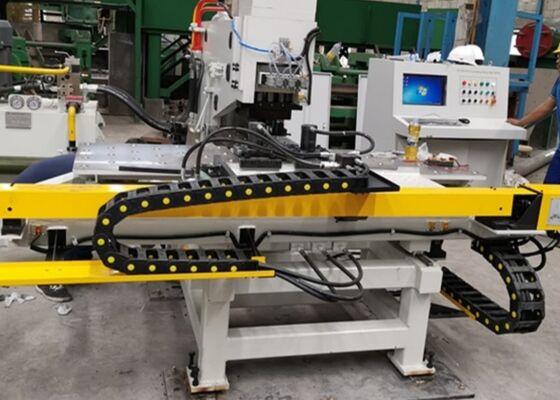 1500 * 800 mm maximale werkstukgrootte Cnc plaatponsmachine voor de productie van stalen torens