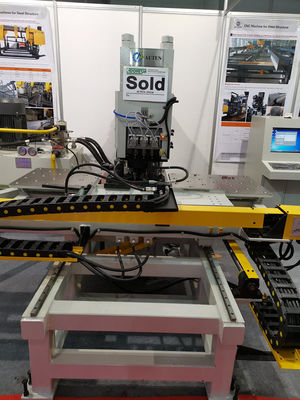 1500x800mm Cnc de Machinecnc van de Stempelpers het Ponsenmachine van het Plaatgat