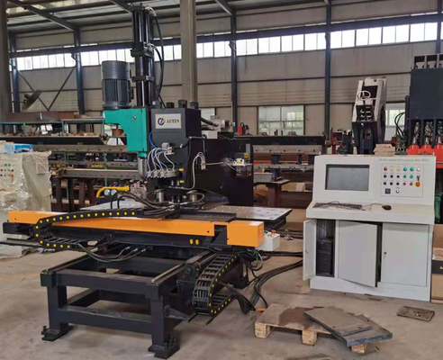 1200KN Servo Voedingsboorkracht Cnc Plate Hole Drilling Machine Met 26mm Max Punching Diameter