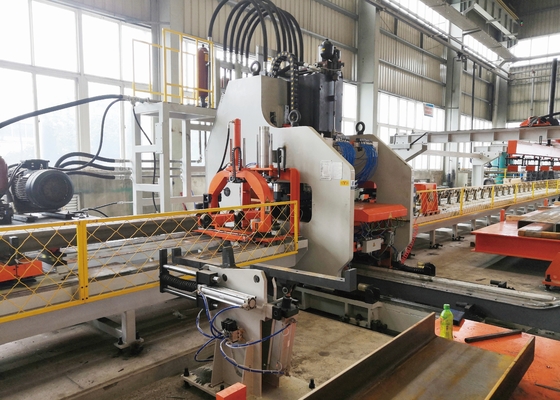 1200KN Nominale Kracht CNC Vrachtwagenbalkplaat Ponsmachine Max. 750 MPa Materiaal Treksterkte