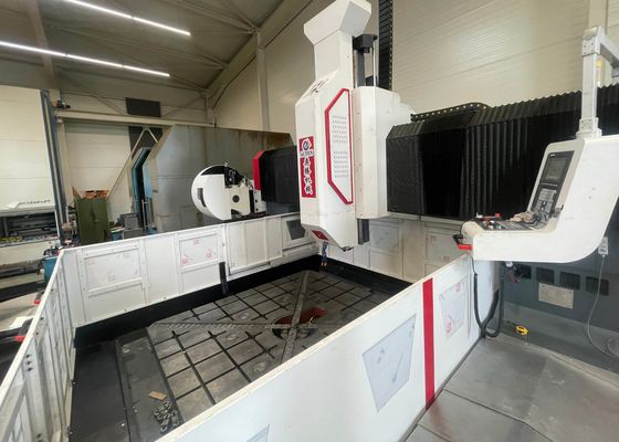 2000x2000 mm werkstukgrootte Hoge snelheid CNC-boormachine voor platen en buisplaten