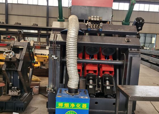 40 mm boordiameter CNC-hoek staalpersen scheermachine