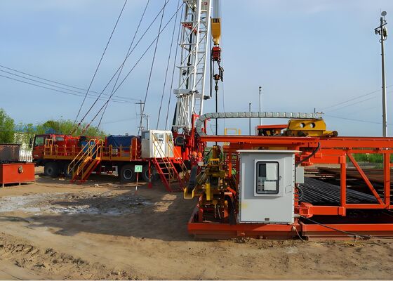 Operaties in olie-gas-watervelden Intelligente putinterventiemachine met boorgatpomp