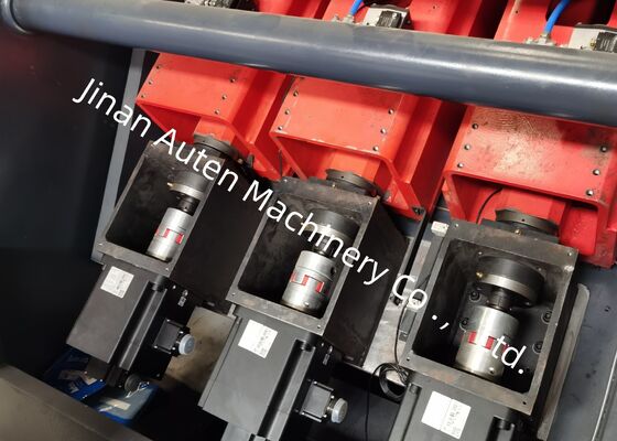 CNC-hoekboormachine met hoge snelheid en markeermachine voor transmissietoren