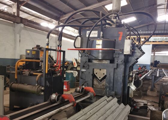 32x7x3m Cnc Hoek Punching Snijmachine Lijn 1000/1200KN Markerende kracht