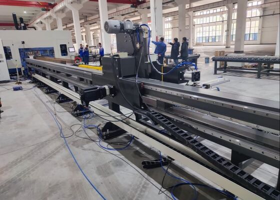Model BHD700 Cnc I Beam Drilling Cutting Machine Lijn Φ5?? φ30mm Hoofdspindel Gatdiameter