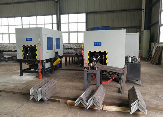Model QC200 Hoek-achterfreesmachine 63x5~200x20mm Hoekverwerkingsmaat