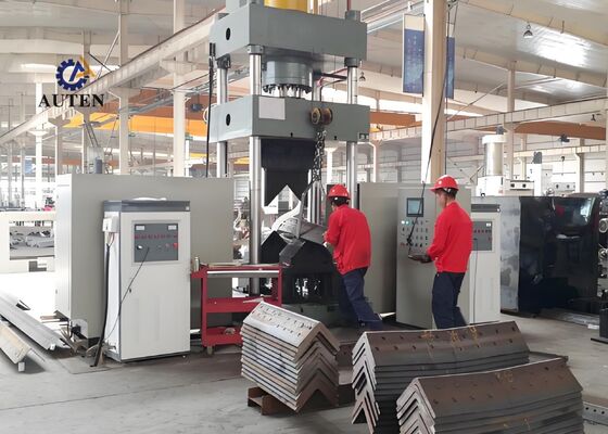 Model HQ250-700 CNC Angel Steel Bending And Heating Machine voor platte platen