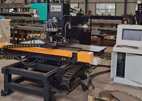 26mm Punchingsdiameter CNC Plate Punching Marking Bormachine 14*10*19mm Karaktergrootte