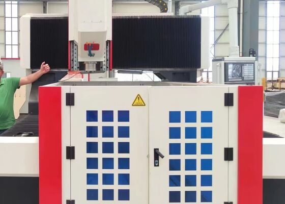 1200x1200 mm grootte stalen plaatflenzen verwerking CNC-boren tapmachine 18 mm T-sleufbreedte