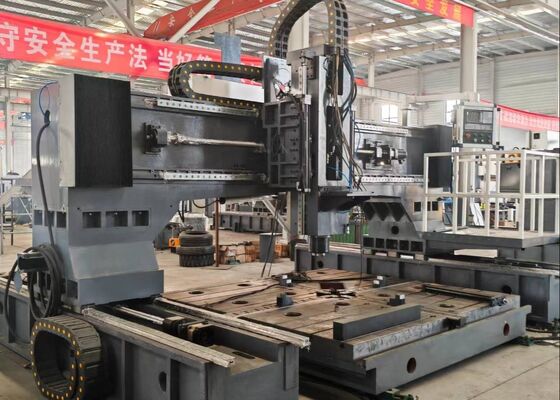 Grootschalige mobiele CNC-boor- en freesmachine met tapfunctie